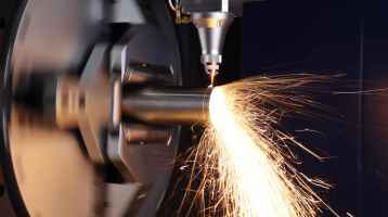 Máy Laser Fiber có thể cắt gỗ, nhựa, thủy tinh không?