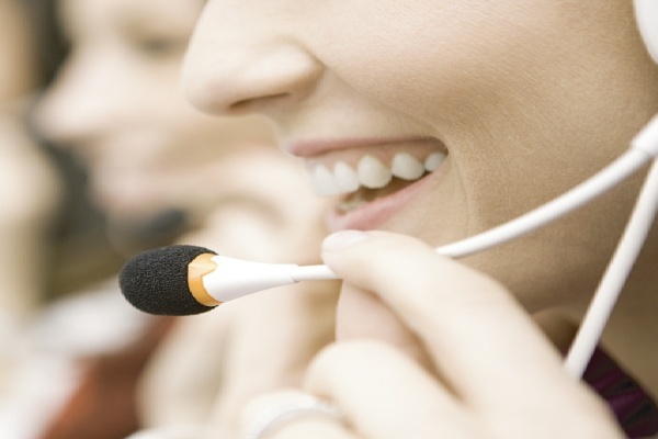 Nhân viên dịch vụ khách hàng